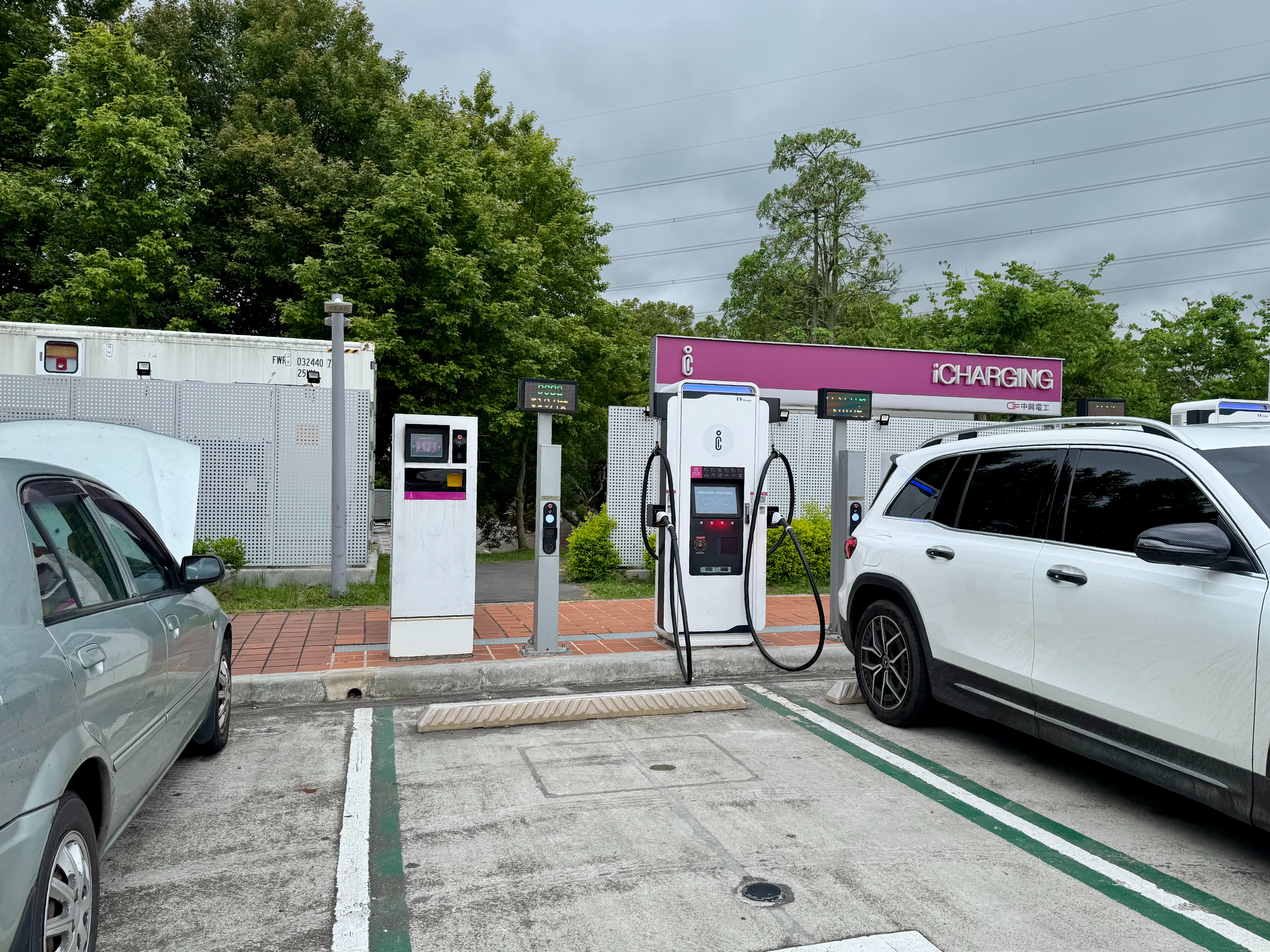 台灣電動車「車樁比」8比1優於歐盟 專家：充電政策該轉向服務治理's story cover image