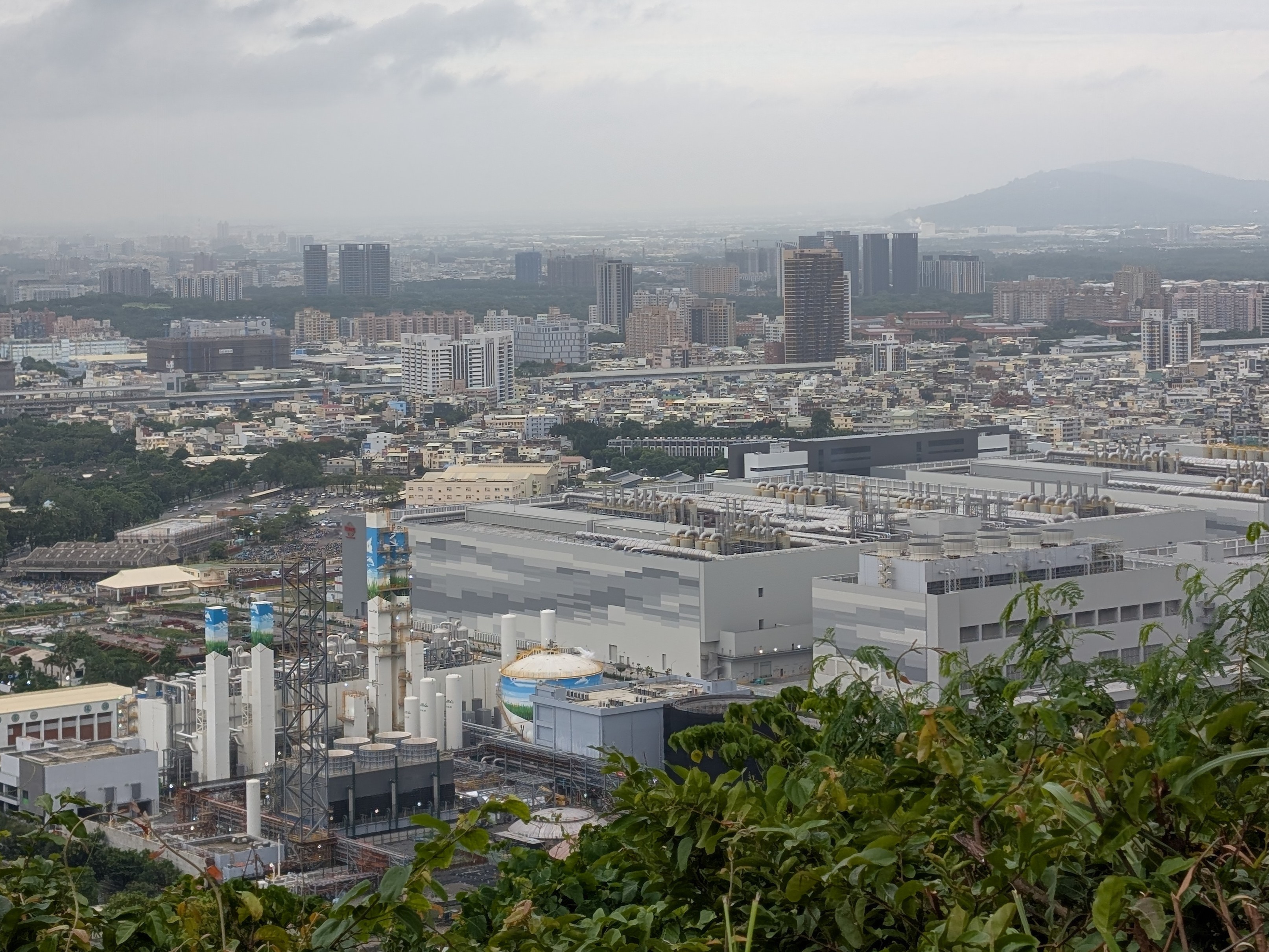楠梓5座2奈米廠年用電與高雄民生用電相當 環團籲：台積電綠電自己扛's story cover image