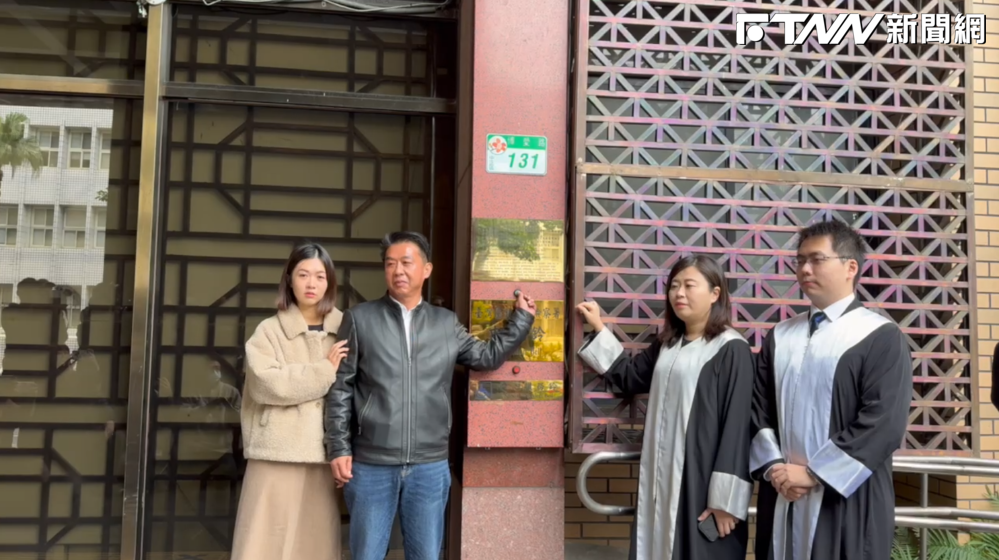 遭控《財劃法》表決消失！許智傑生日赴北檢怒告黃國昌　女兒「鳳山陳庭妮」哽咽抱屈