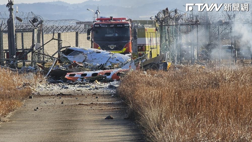 昨日才飛桃園！濟州航空客機爆炸「85人罹難」僅2人獲救　曾搭乘旅客曝：數度引擎熄火仍執意起飛