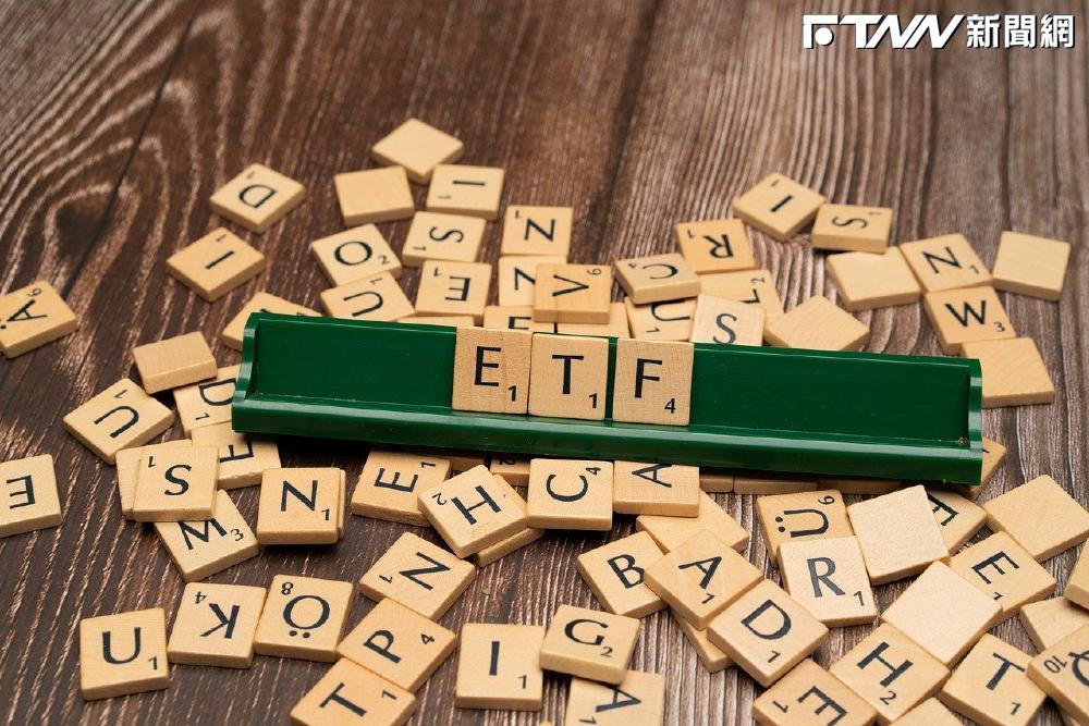 存股族猶豫「銀行股 vs. 高股息 ETF」 哪個穩？網點關鍵差異