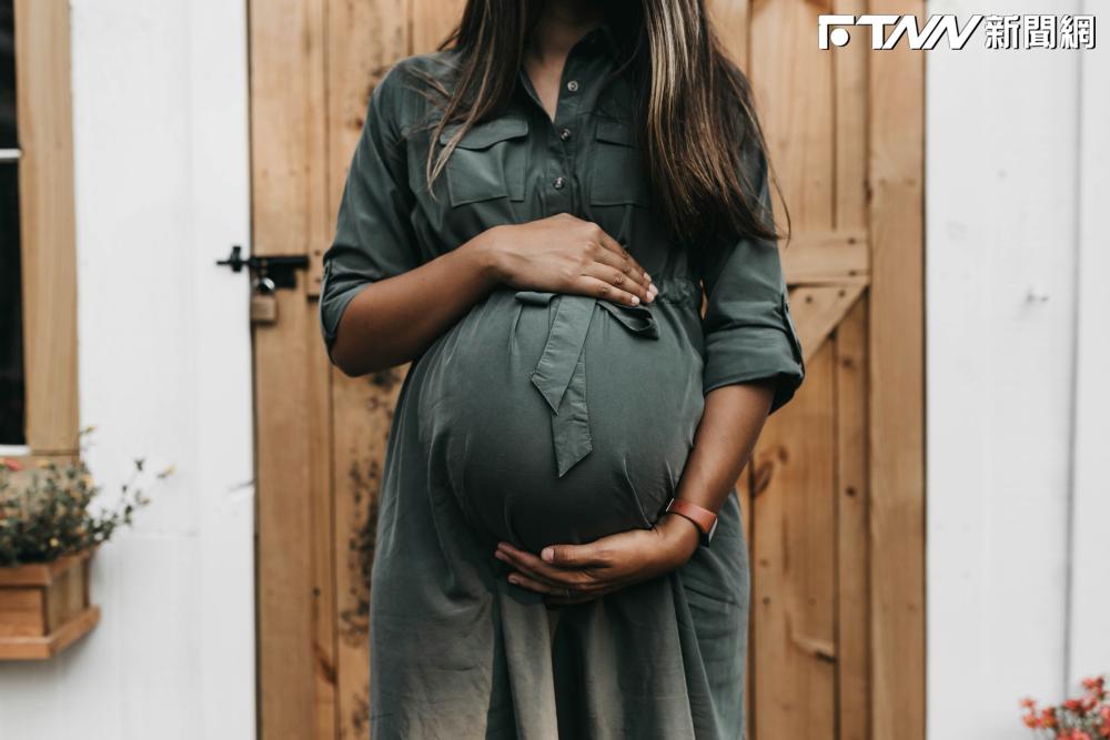 孩子滿月迎來噩夢！人妻產後遭背叛竟是朋友的老婆　網氣炸：稱呼改一下是被告