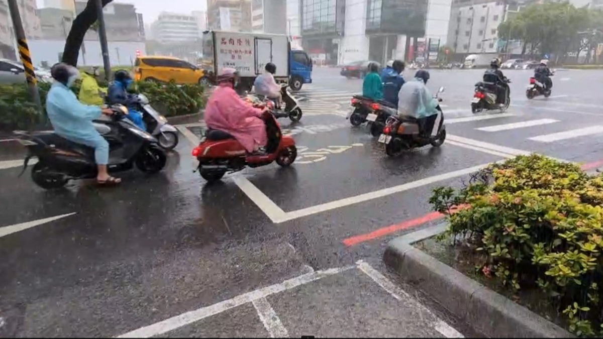 好天氣掰掰！「濕轉涼」變天時間點曝 3地區防大雨