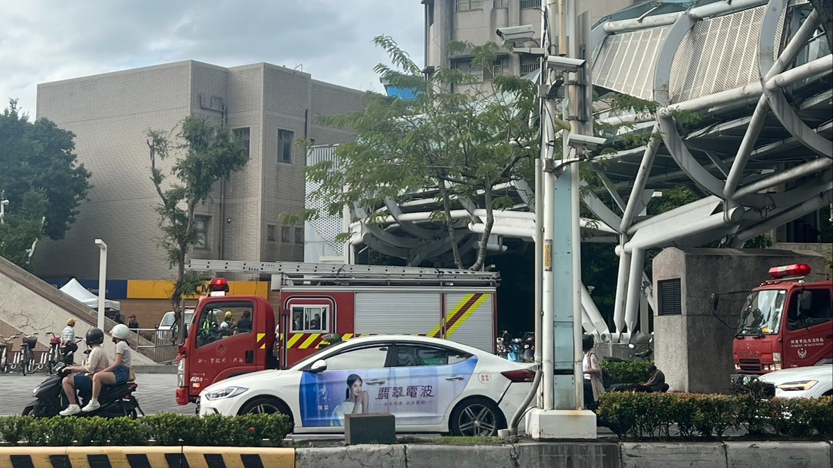 景觀陸橋電梯故障2傷初判「鋼纜斷裂」 新北市府：對疏失究責