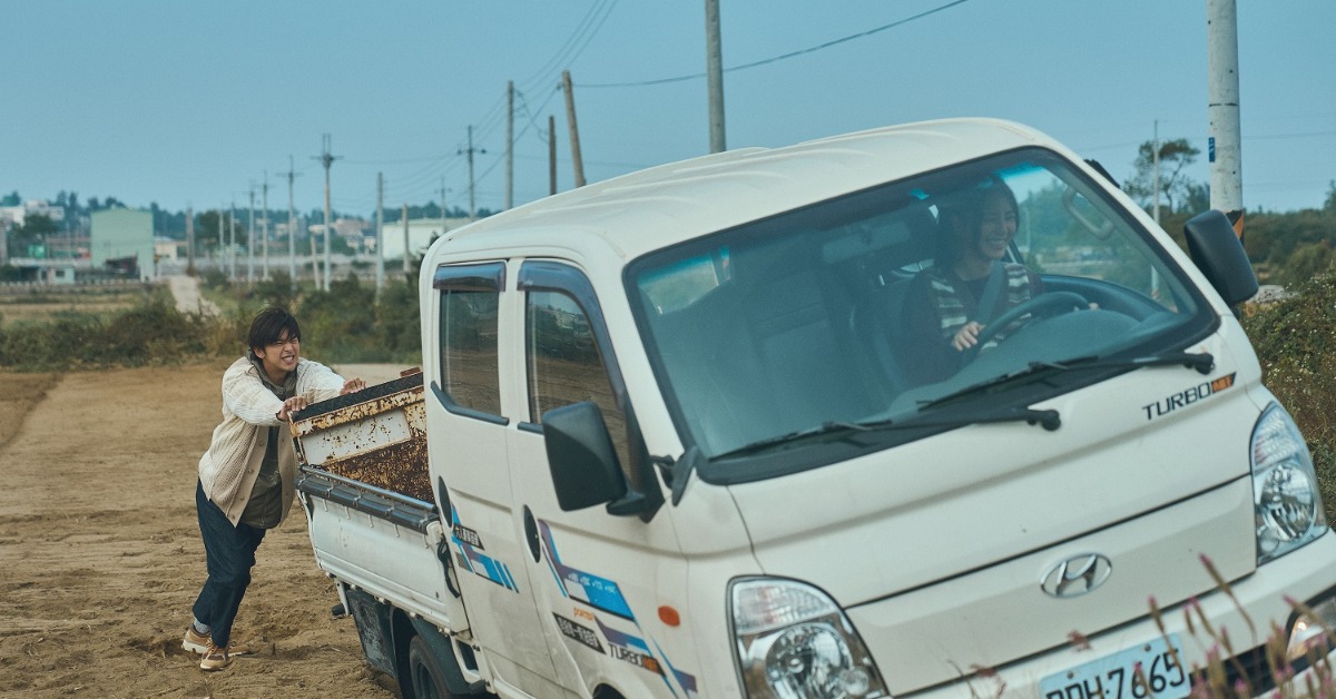 郭雪芙、陳柏霖出事了！開車直衝田裡 驚險過程曝光