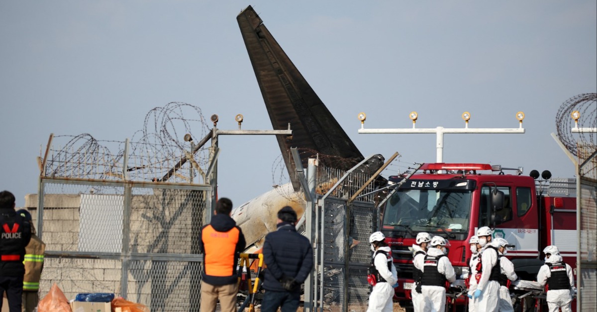 南韓空難徹夜查死者身分 教宗、習近平皆致哀