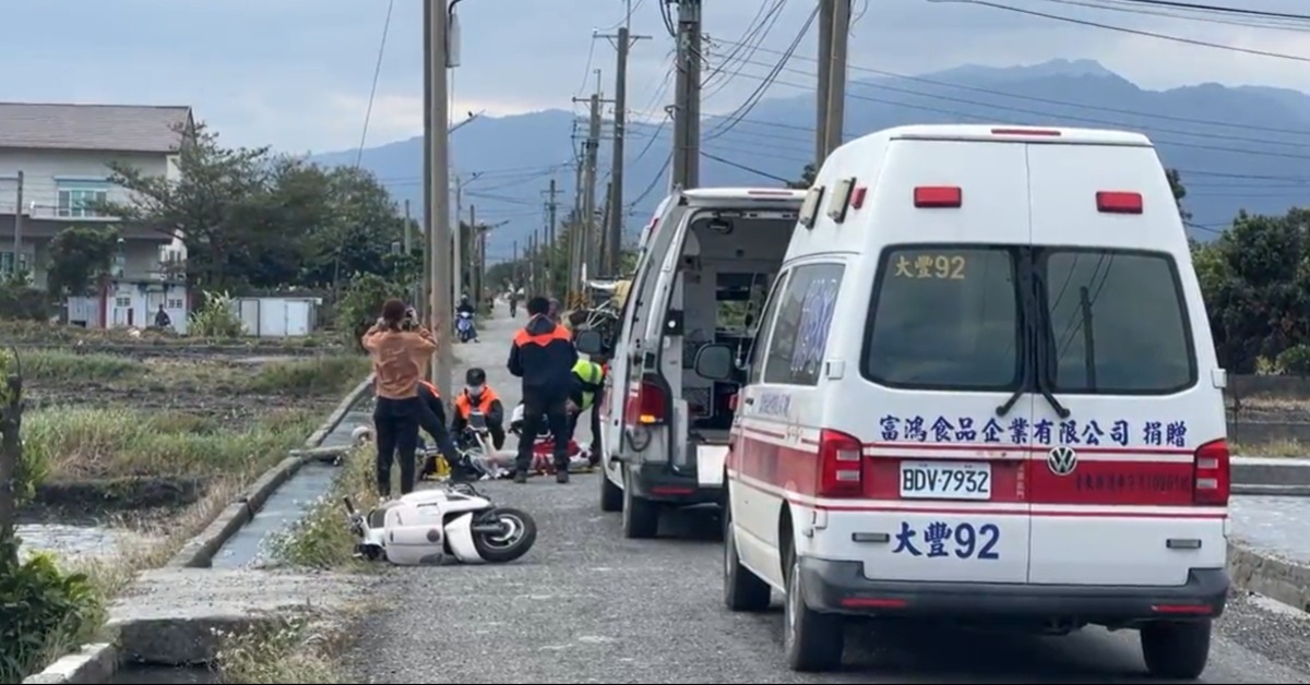 新／台東女騎士疑抓不住龍頭 撞上農用車 一度無呼吸心跳