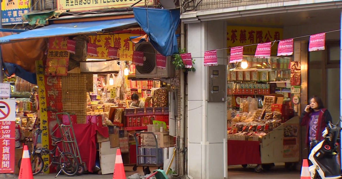 新年歌「無限輪播」聽到怕！鄰崩潰店家音樂大