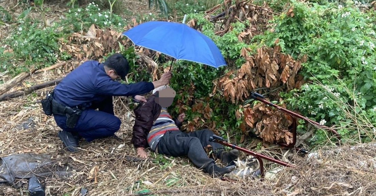 96歲翁散步失聯！倒臥荒地草皮 桃園警找到人了