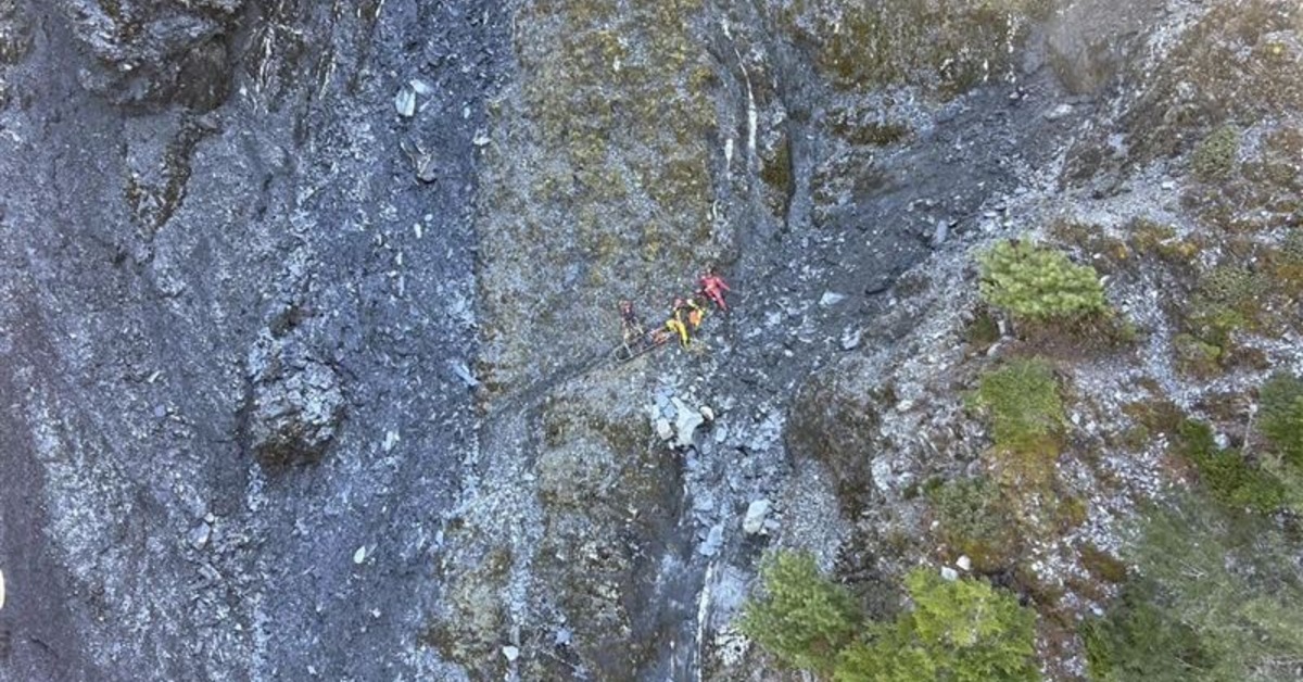 回家了！女山友墜斷崖遭埋17天 今成功吊掛遺體