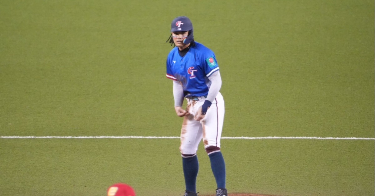 WBC看東森／張育成髒辮由2髮型師設計 親吐賽後為何「牽手手」