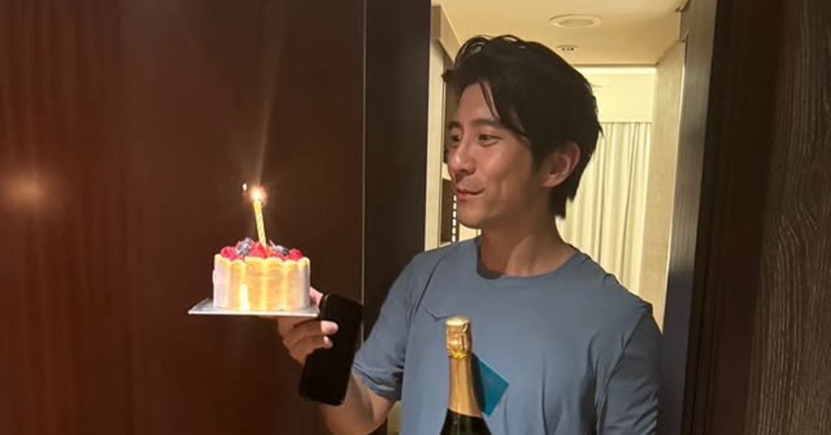 修杰楷慶42歲生日曬恩愛照！自嘲：今年沒唱歌不用擔心