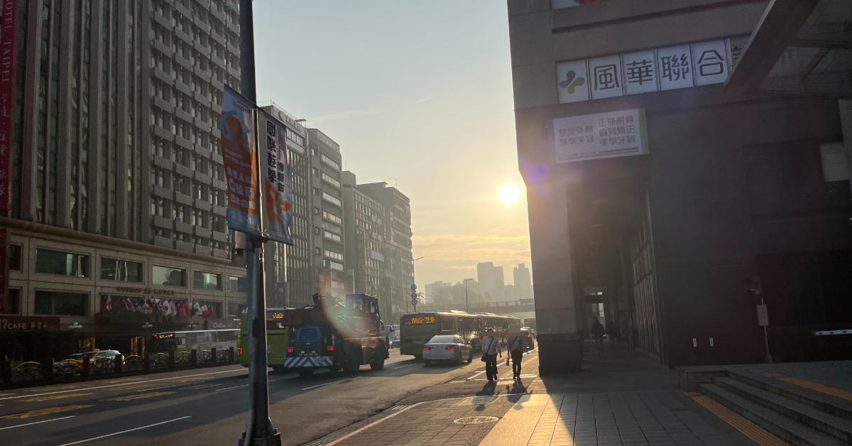 淑麗氣象／今晚變天！雨一路下到週日 又有強烈冷氣團