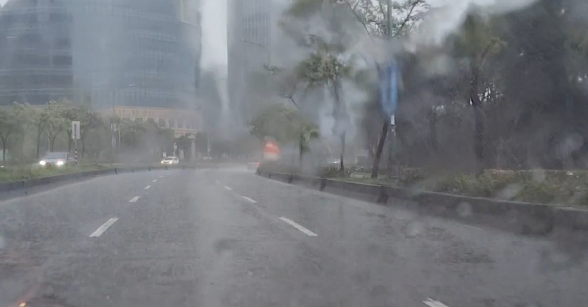 快訊／7縣市注意！大雷雨繼續開炸 持續2小時