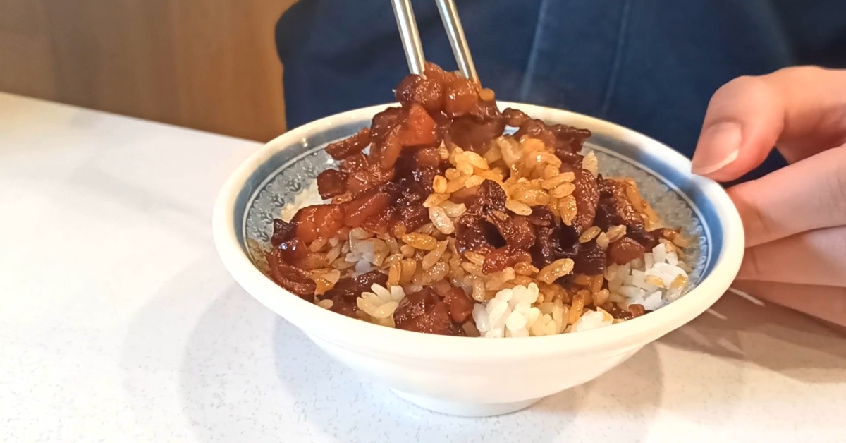 獨家／貴5元！華西街「小王煮瓜」漲到70 「阿義魯肉飯」大碗60's story cover image