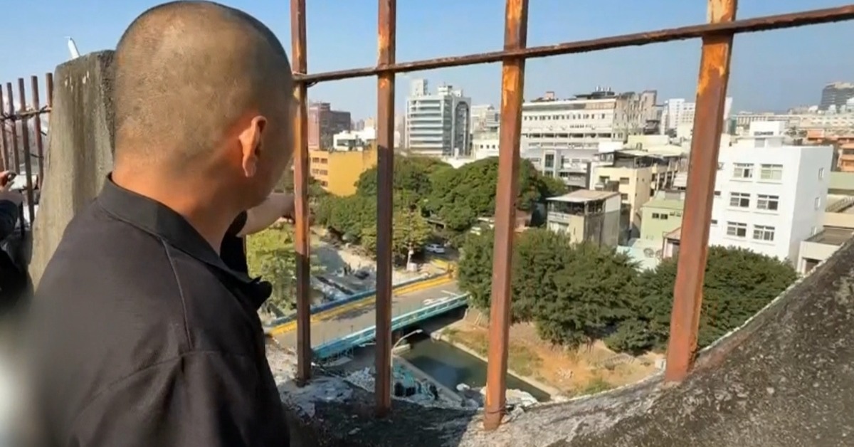 派遣工鋼筋刺臀部 控工地阻叫119 又無勞健保's story cover image