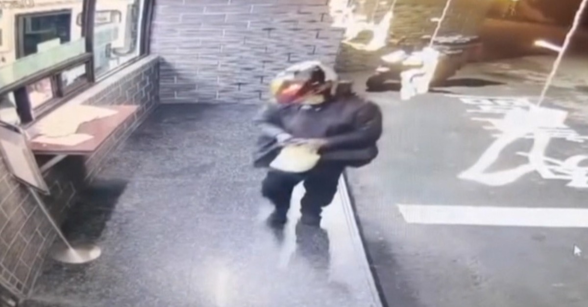 獨家／晚餐呢？ 客控外送員「拍照上傳」擅拿走餐's story cover image