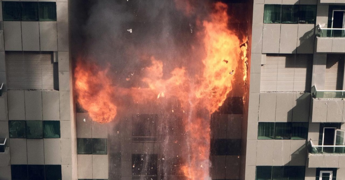 美國房屋爆炸陷火海！ 急撤附近逾50戶居民's story cover image