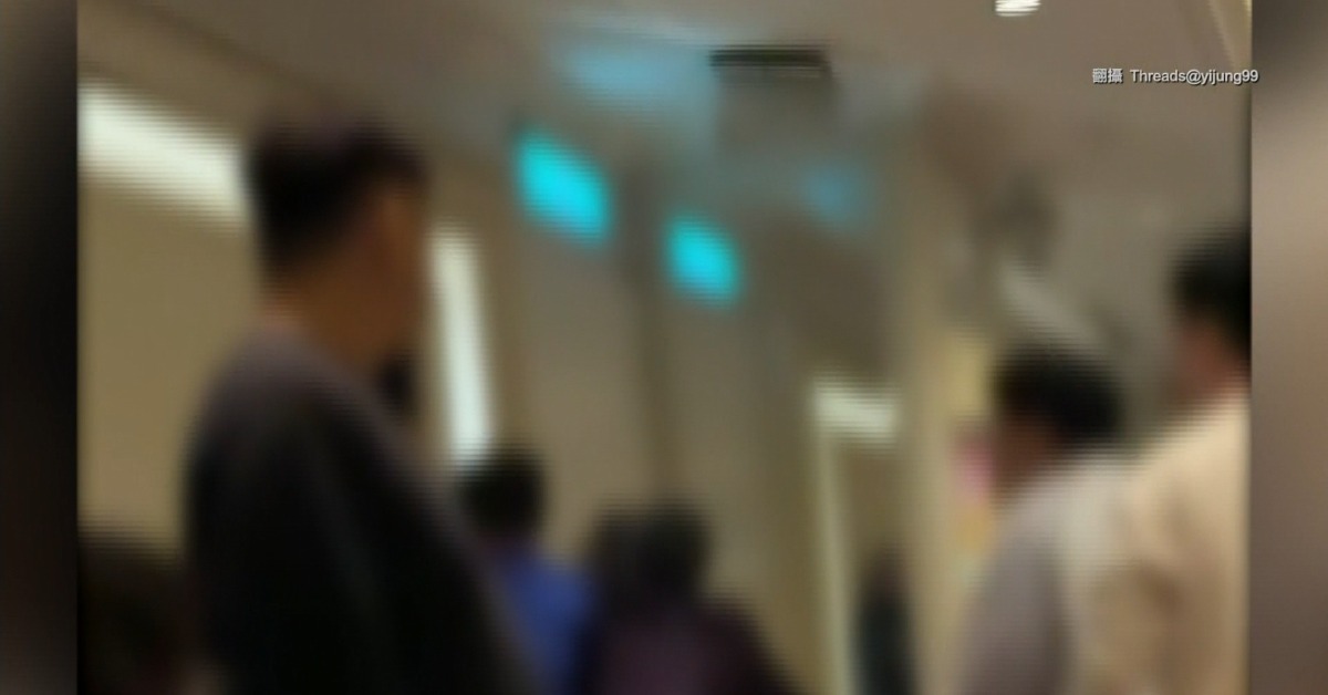 林酒店除夕圍爐衝突！ 醉男搶手機、摔盤 波及鄰客's story cover image