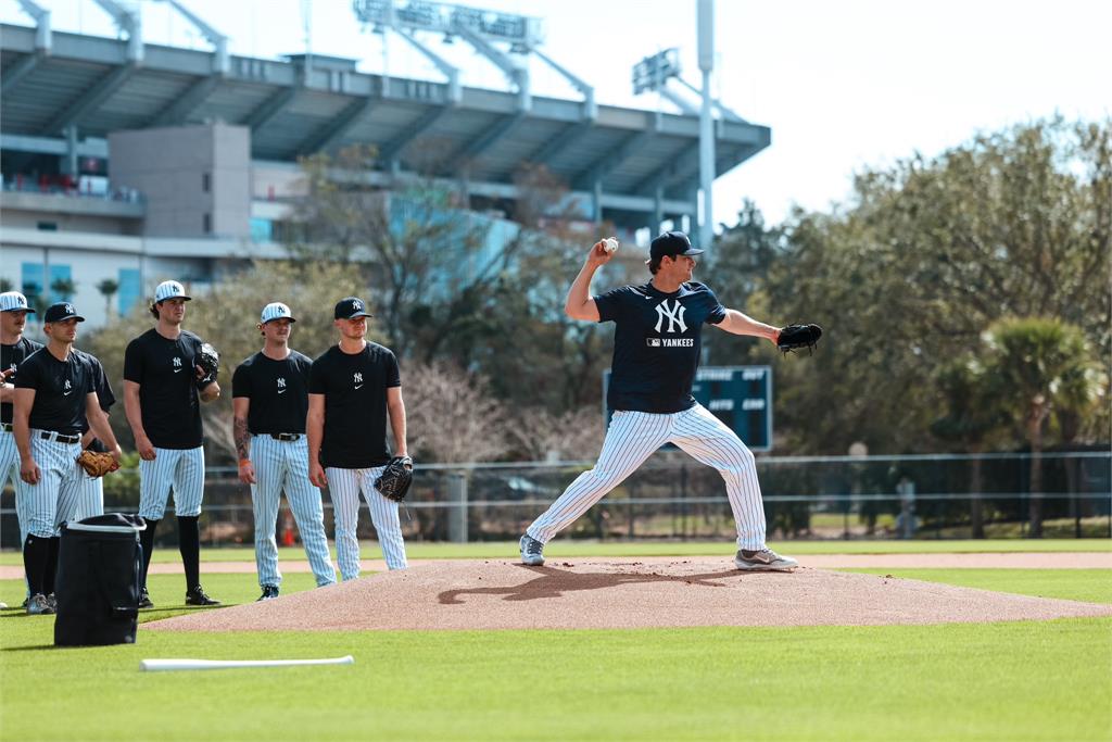 MLB／洋基客座根本是棒球電玩明星隊！火箭人穆西納都現身春訓