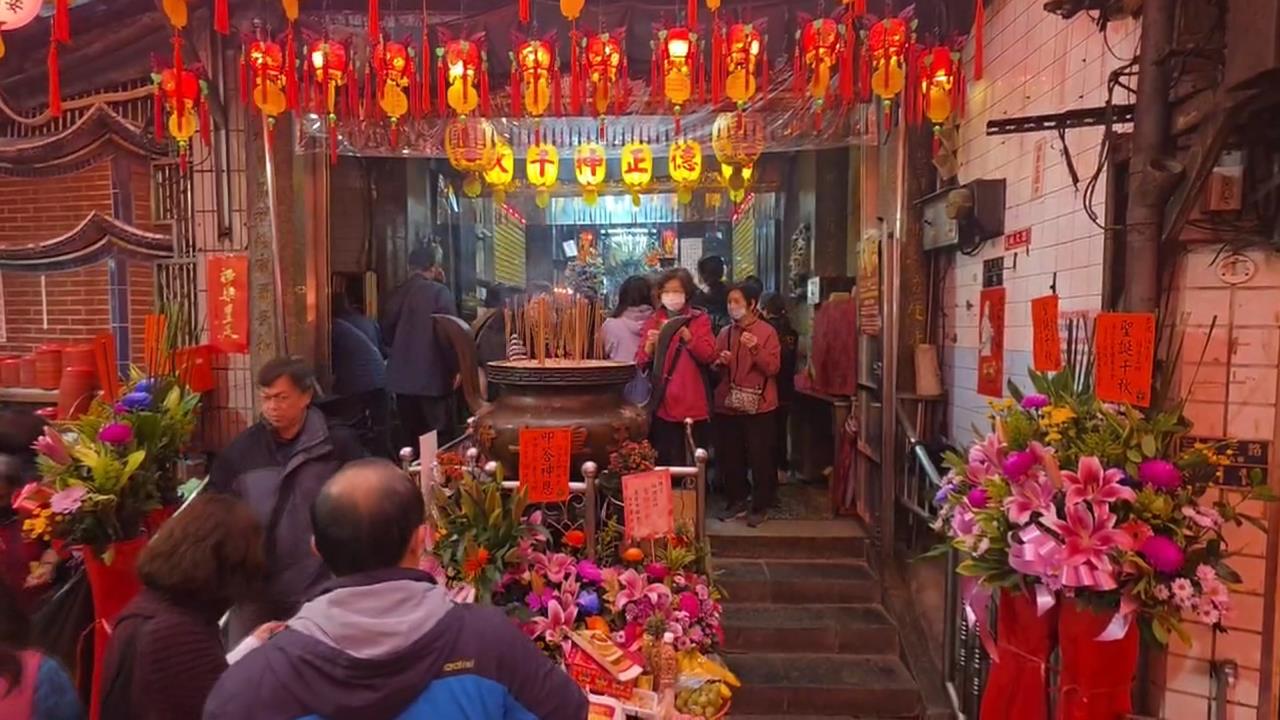 土地公生日逢"龍抬頭" 補財庫.麻糬黏錢生意旺's story cover image