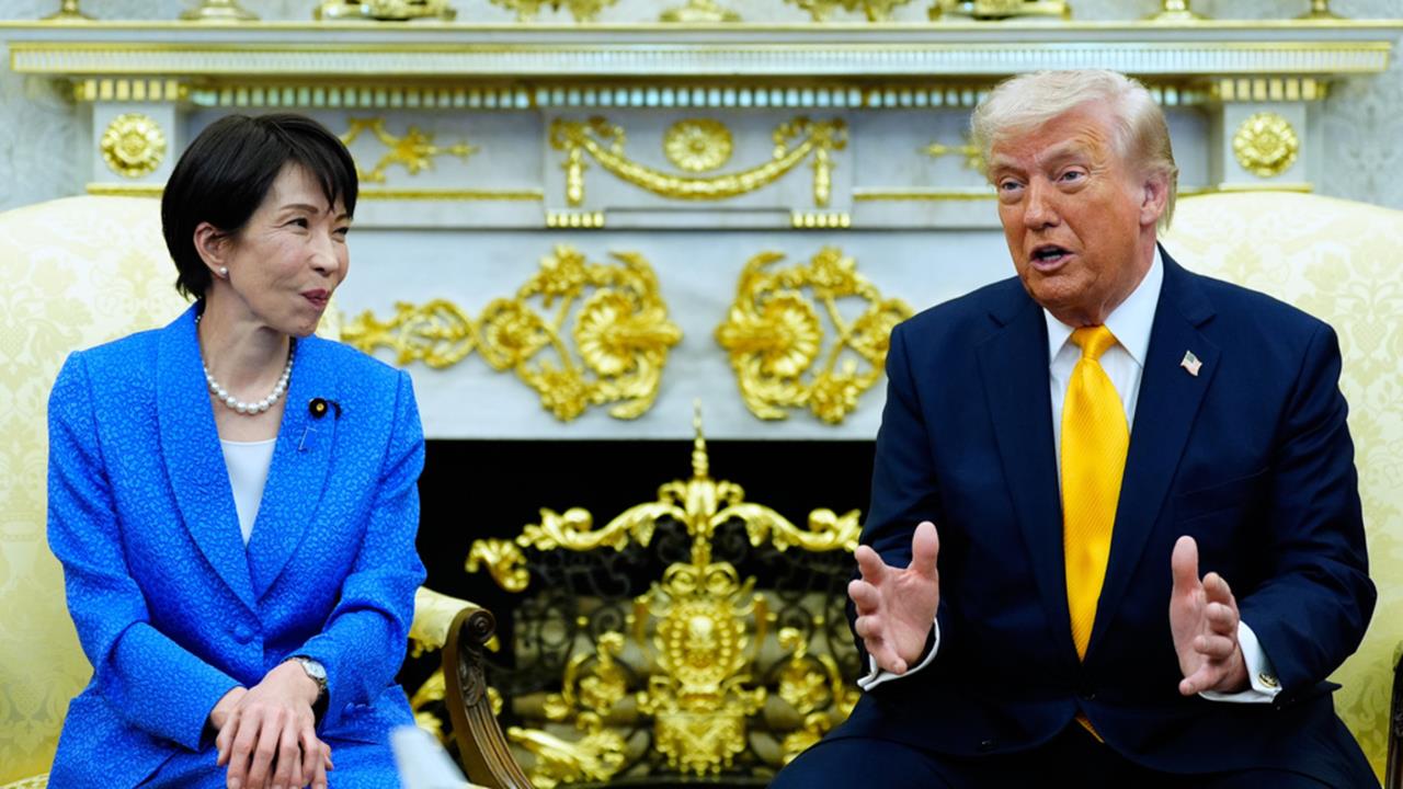 高市早苗免翻譯！川普驚呆「回1句」網笑：偷臭某國領導人