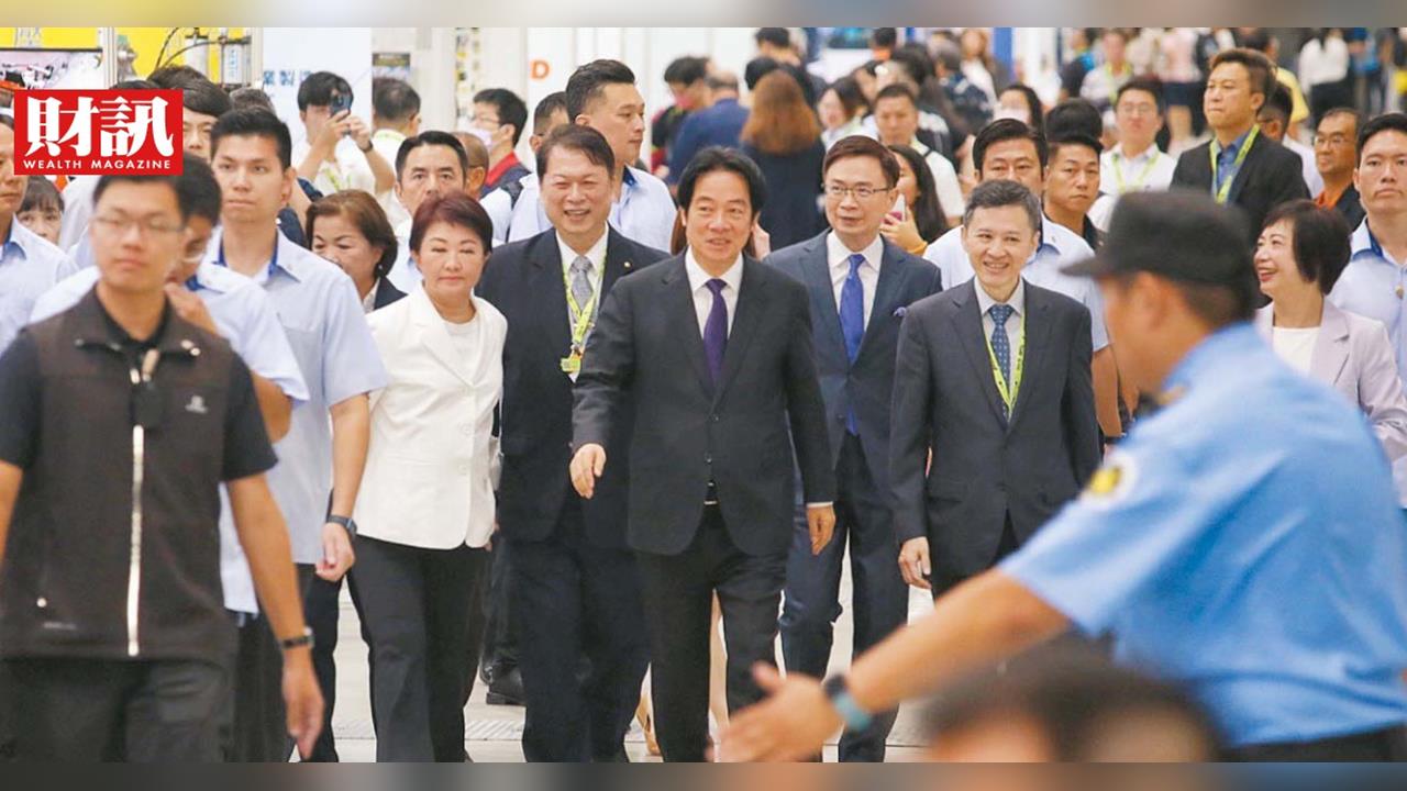 歷經3任市長、兩度更名 中部廠商終於圓夢 台中會展中心開幕 暗藏20年滄桑史's story cover image
