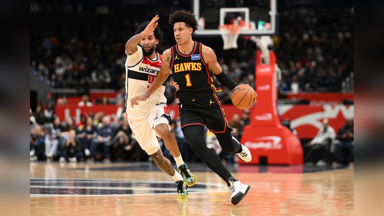 叫強森的沒有弱者！老鷹強森「連4戰大三元」成魔術強森後歷史第一人's story cover image