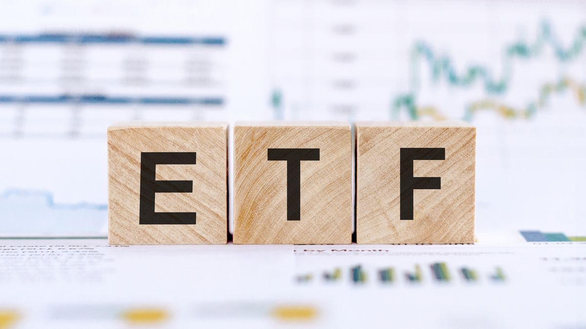 美股攀新高、台股下半年添柴火！安聯主動式ETF 00984A 掌握布局關鍵時點's story cover image