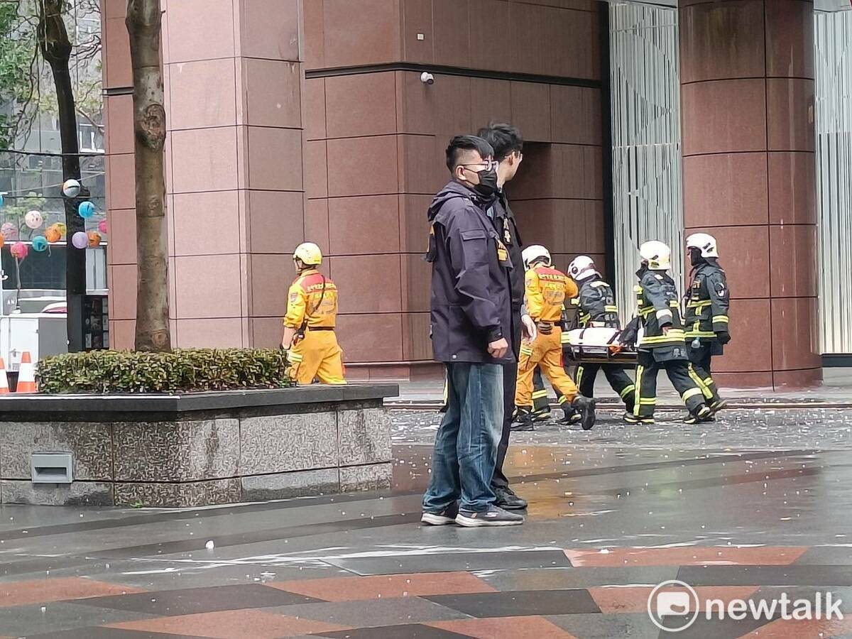 新光三越氣爆案傳好消息！ 姜姓樓管可自行呼吸、2歲傷童生命跡象穩定