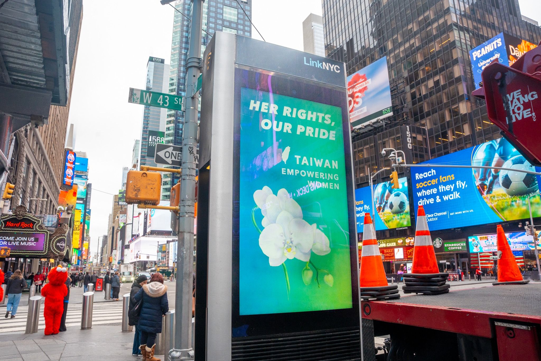 聯合國婦女大會登場　紐約街頭綻放「台灣蘭花」女力不缺席