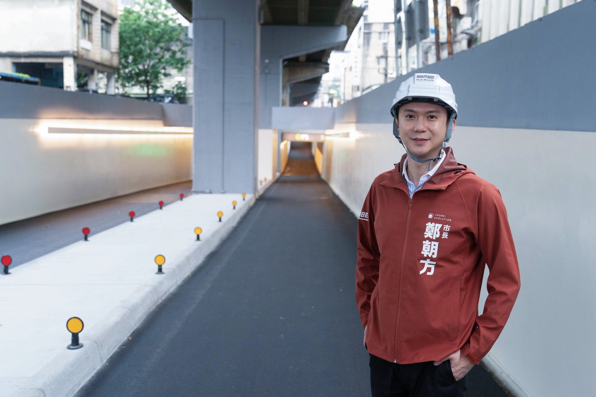 綠營新竹縣長人選未定　鄭朝方未鬆口參選：未來交由民眾決定's story cover image