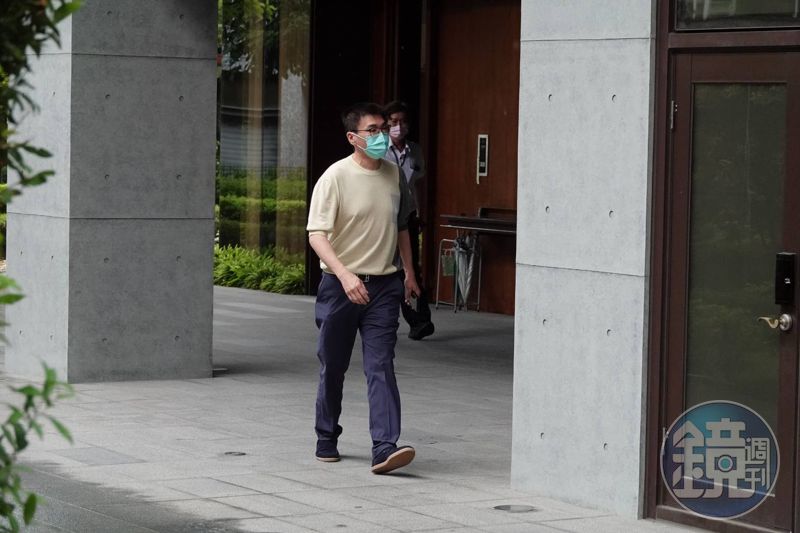 陳幸妤離婚／避風頭？趙建銘出國計劃疑「換人」　診所成另類打卡景點