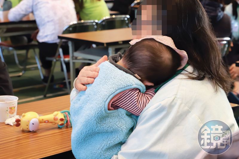 女監照暖陽2／小太陽照亮女子監獄　她攜子入監「努力學做對的事」's story cover image