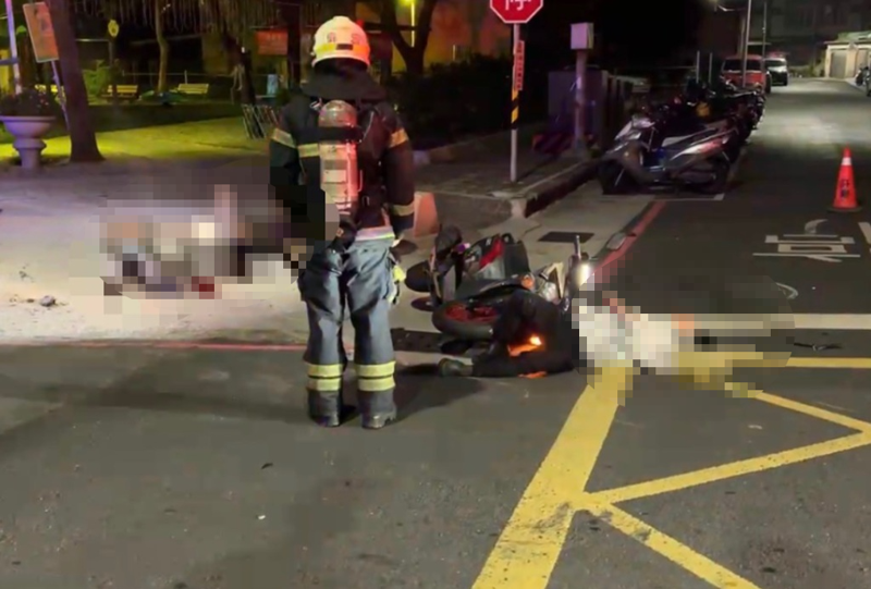 高雄機車對撞「瞬間變火球」！慘釀1死1傷　騎士燒成焦屍畫面曝's story cover image