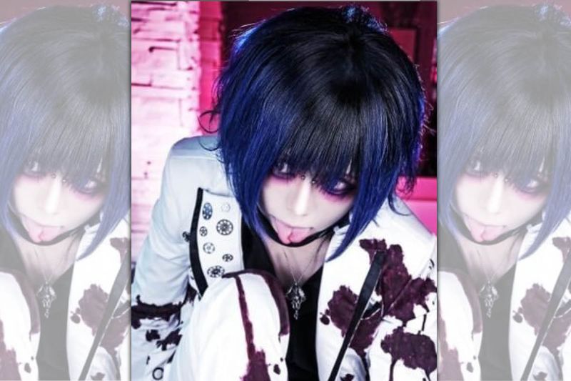 爆逼14歲女粉絲「每天傳露臉色照」KTV包廂猥褻　36歲前樂團主唱身分被警方公布's story cover image