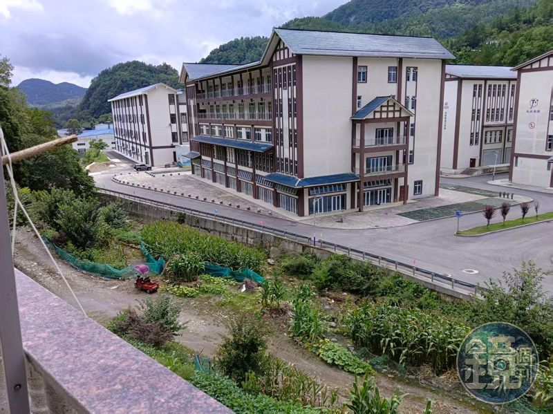 我在中國坐黑牢4／獄中交流索賄荒唐史　年輕人一夕白髮嘆無生路秒消失's story cover image