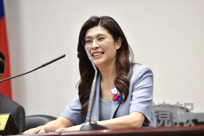 四月鄭習會／鄭麗文率團訪中行程曝光！4/7松機飛上海　4/8赴南京中山陵謁陵's story cover image