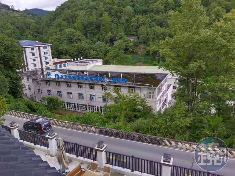 我在中國坐黑牢3／囚房深夜見被槍決冤魂　想吃饅頭自己買魚肉在夢裡's story cover image