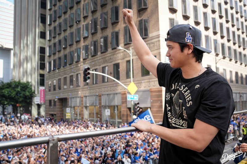 超越鈴木一朗！大谷翔平4奪銀棒獎刷新紀錄　爭奪MVP對決這2人's story cover image