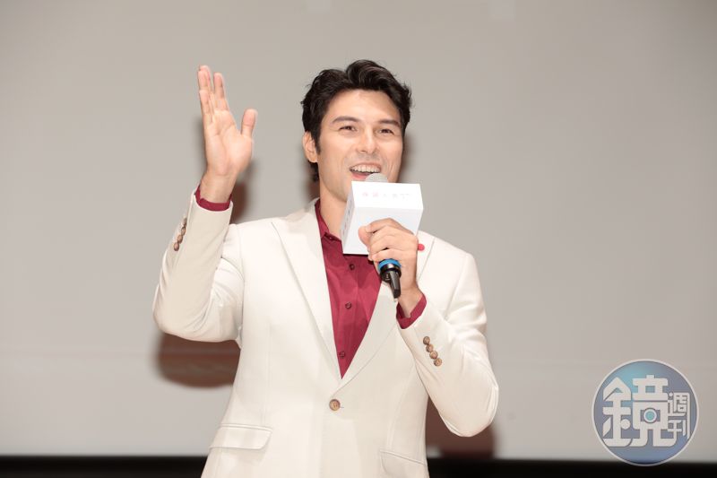 拍戲受傷獲理賠！鳳小岳對生活瑣事都不通　笑喊：老婆是我的神隊友's OG Image