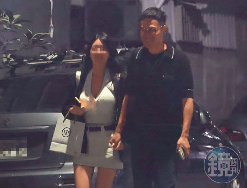 偷情員工入香閨／趁妻出國比賽！醫美圈不倫直擊　女高管牽已婚董座回香閨