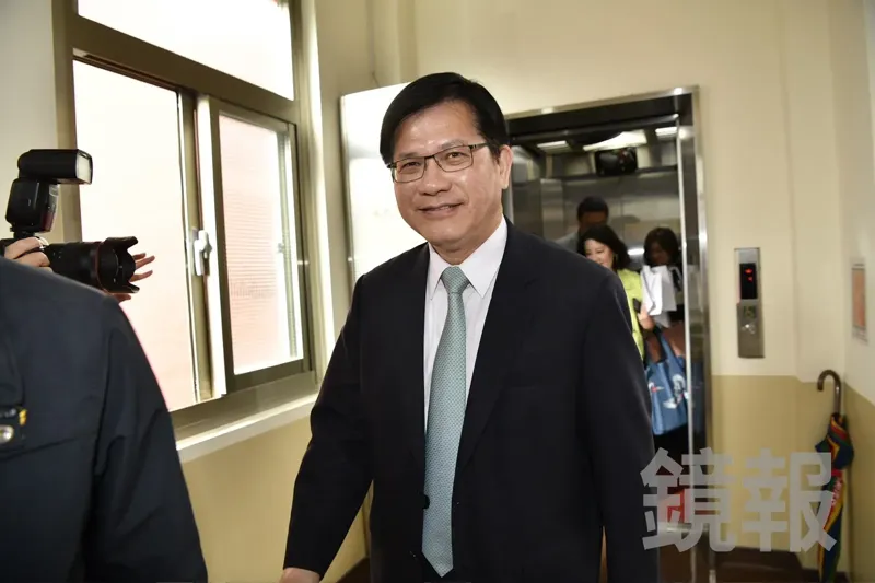 外交部努力到最後一刻！賴清德出訪專機遭打壓　林佳龍轟中國：將飛航情報區「武器化」