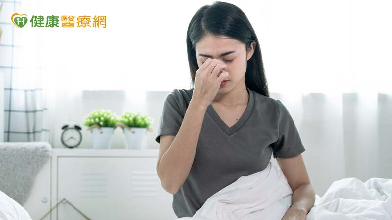 「缺鐵性貧血」就要多補充鐵？醫師教你如何吃才真正有益！