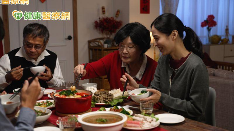 過年圍爐當心吃到食物中毒&nbsp;&nbsp;&nbsp; 專家提「五要二不」嚴加預防