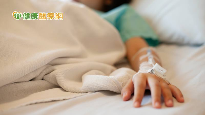 流感小心腦炎！2年輕個案皆有腦部併發症　1童「壞死性腦病變」入院1週逝