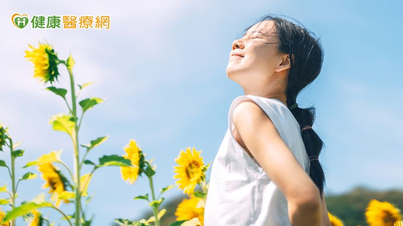 焦慮、憂鬱導致睡不著？「正念心理療法」教你按下人生暫停鍵's story cover image