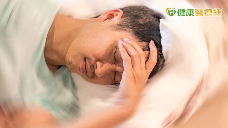 rTMS磁刺激喚醒大腦、AI抓痠痛根源　台中慈濟「雙創新」開啟精準復健新模式's story cover image