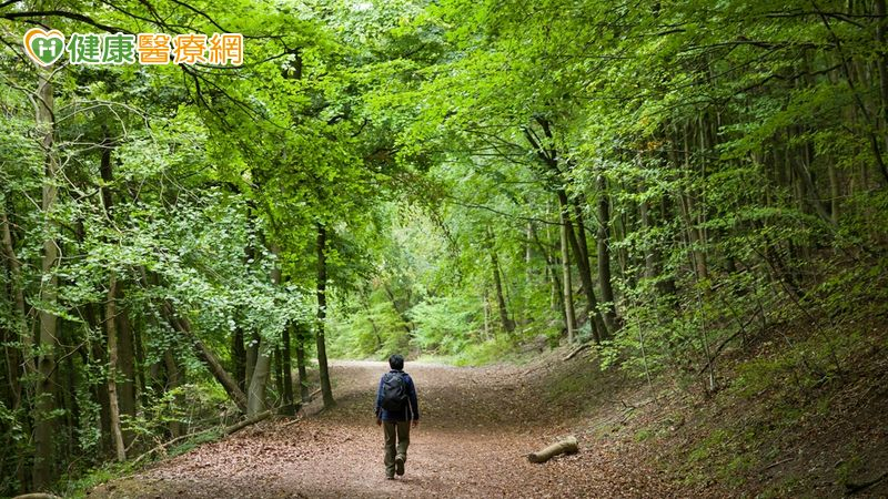 想過輕鬆人生？學會「這1件事」把多餘的都放下's story cover image