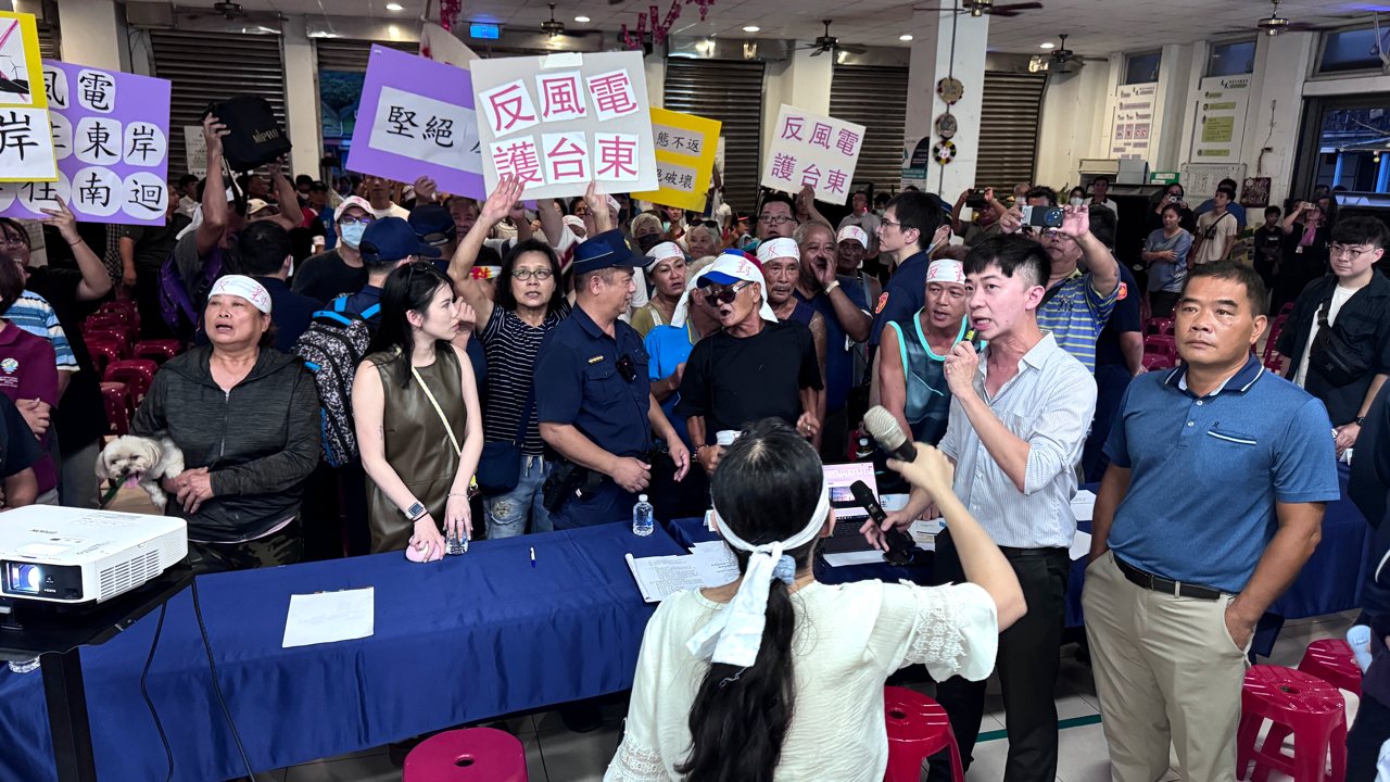 33支大型風機闖關東海岸，能源政策缺配套，地方自力救濟，杯葛開發說明會's story cover image